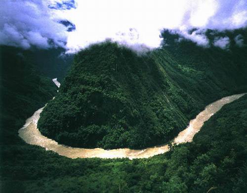 雅鲁藏布江大峡谷大拐弯