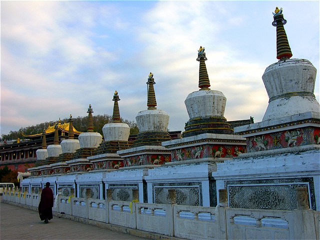 图片：塔尔寺