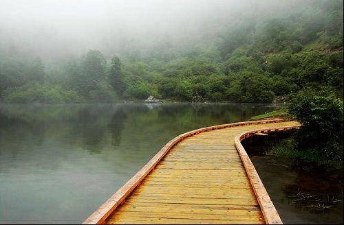 景点介绍：木格措风景区